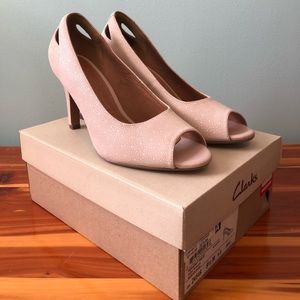 Clarks Heavenly Maze Nude Heels